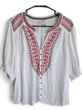 Knox Rose White Embroidered V-Neck Peasant Blouse